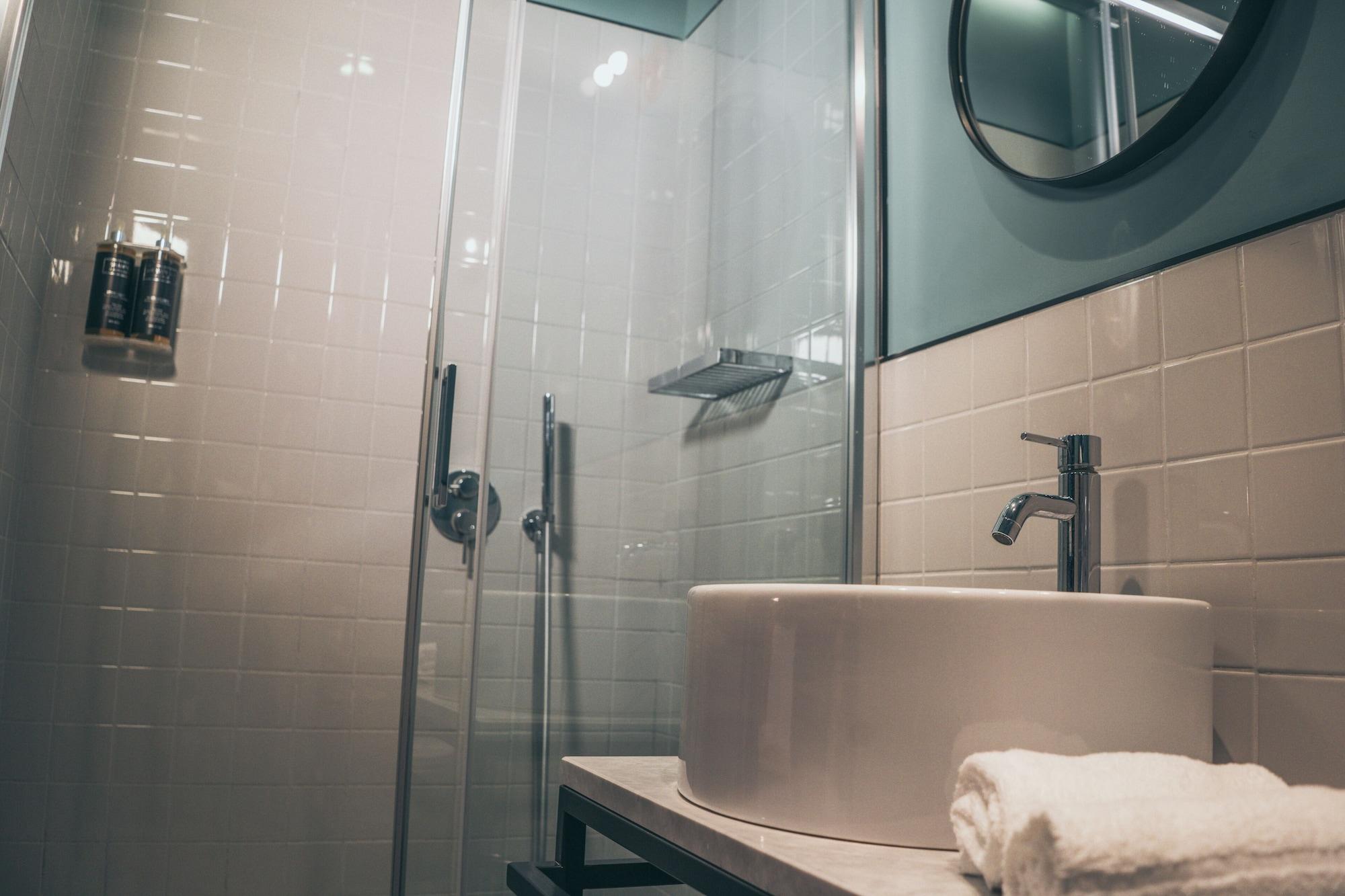 The Poet Hotel 4*